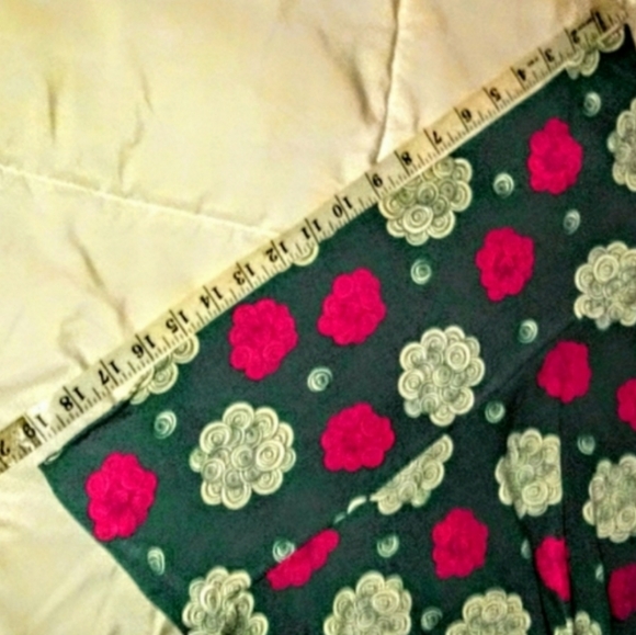 Lularoe Maxi Skirt Plus Size 3X Olive Floral Skirt - Picture 6 of 11